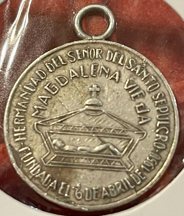 Catholic Santo Entierro Devotional Medal – Spanish Religious Medal – Vintage