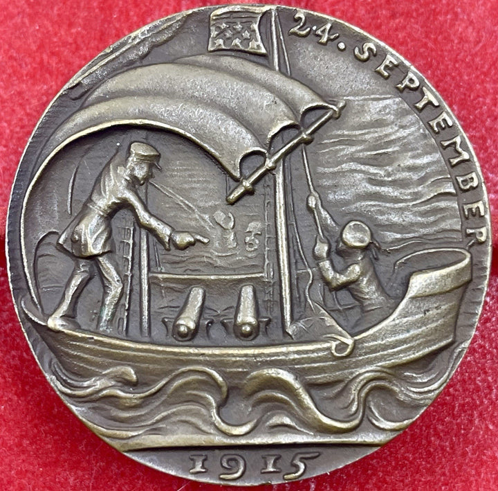 Karl Goetz Medal – Kienast 163: “Murder of U-41” (1915) Satirical Medal