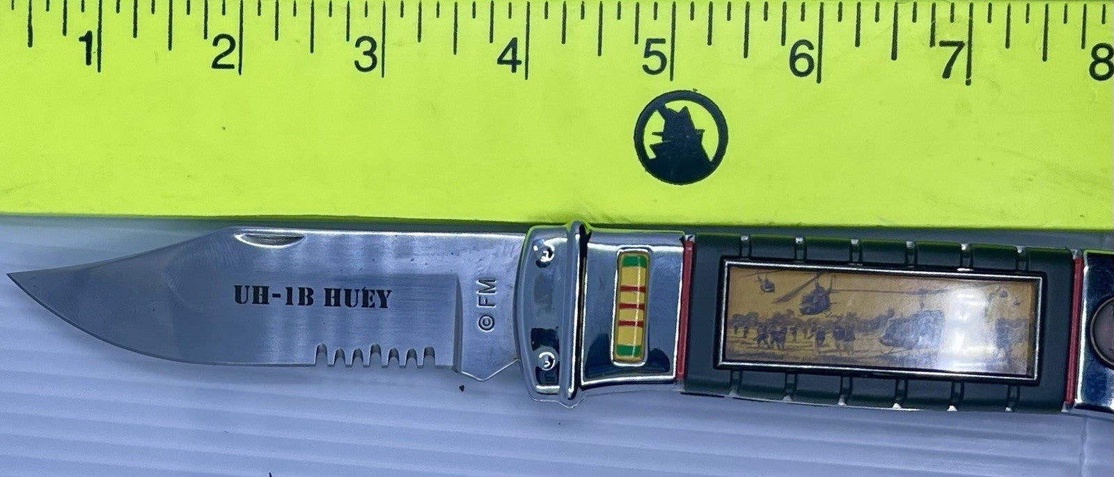 UH-1B Huey Vietnam War Commemorative Folding Knife Medal Handle w/ Pouch
