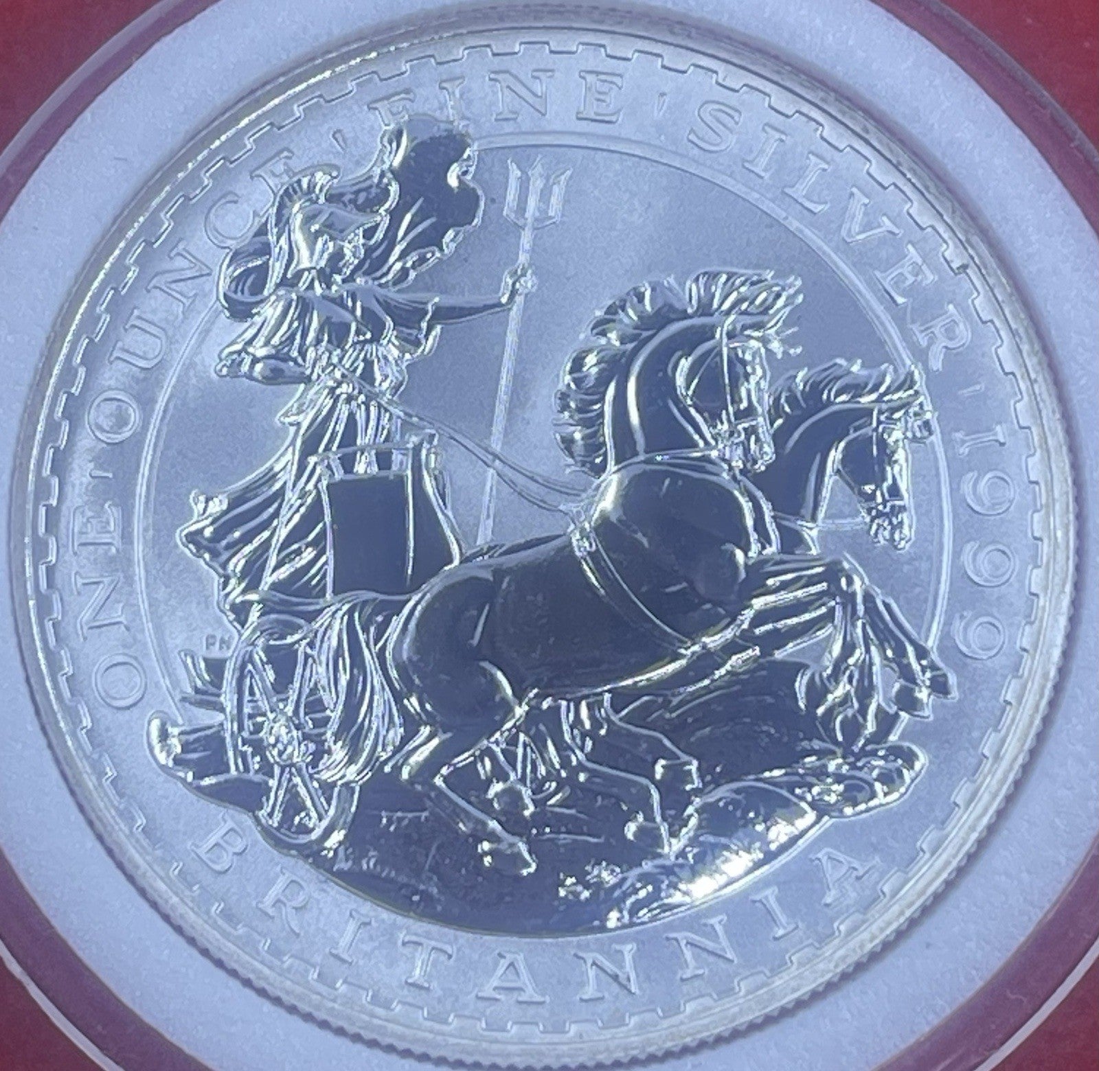 1999 Britannia Two Pounds £2  1 Ounce Fine Silver
