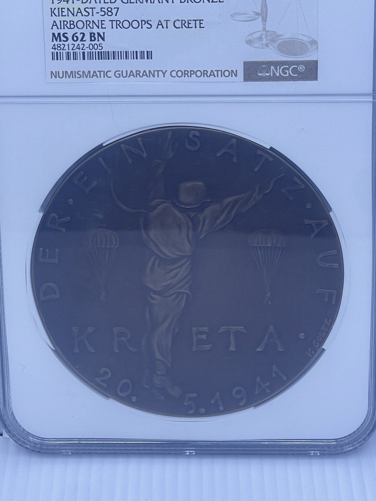 1941 Karl Goetz “Airborne Troops At Crete” Kienast -587 NGC 62 BN Medal