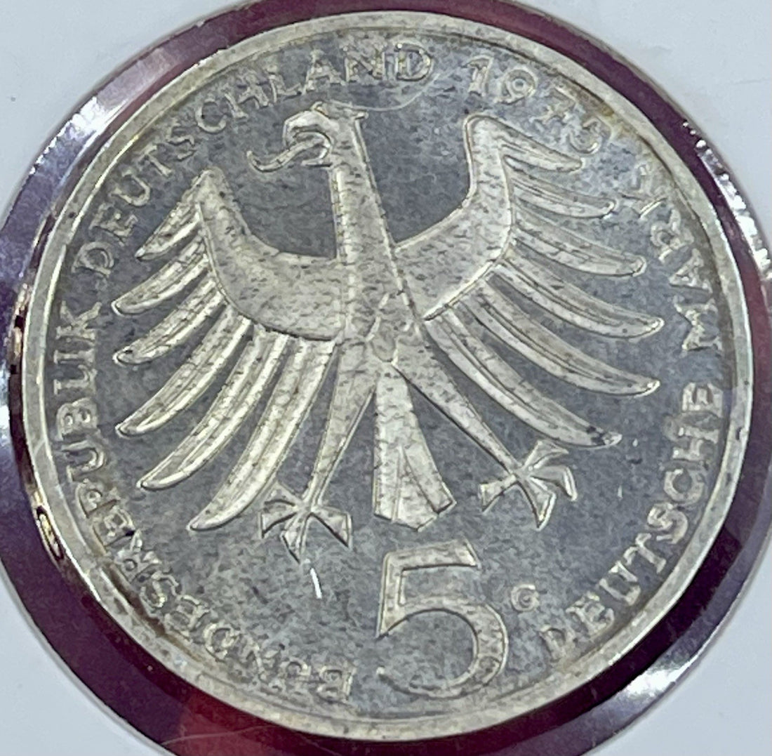 1975-G Germany 5 Mark SILVER Schweitzer (0.625 fine,  0.225 oz ASW) Coin
