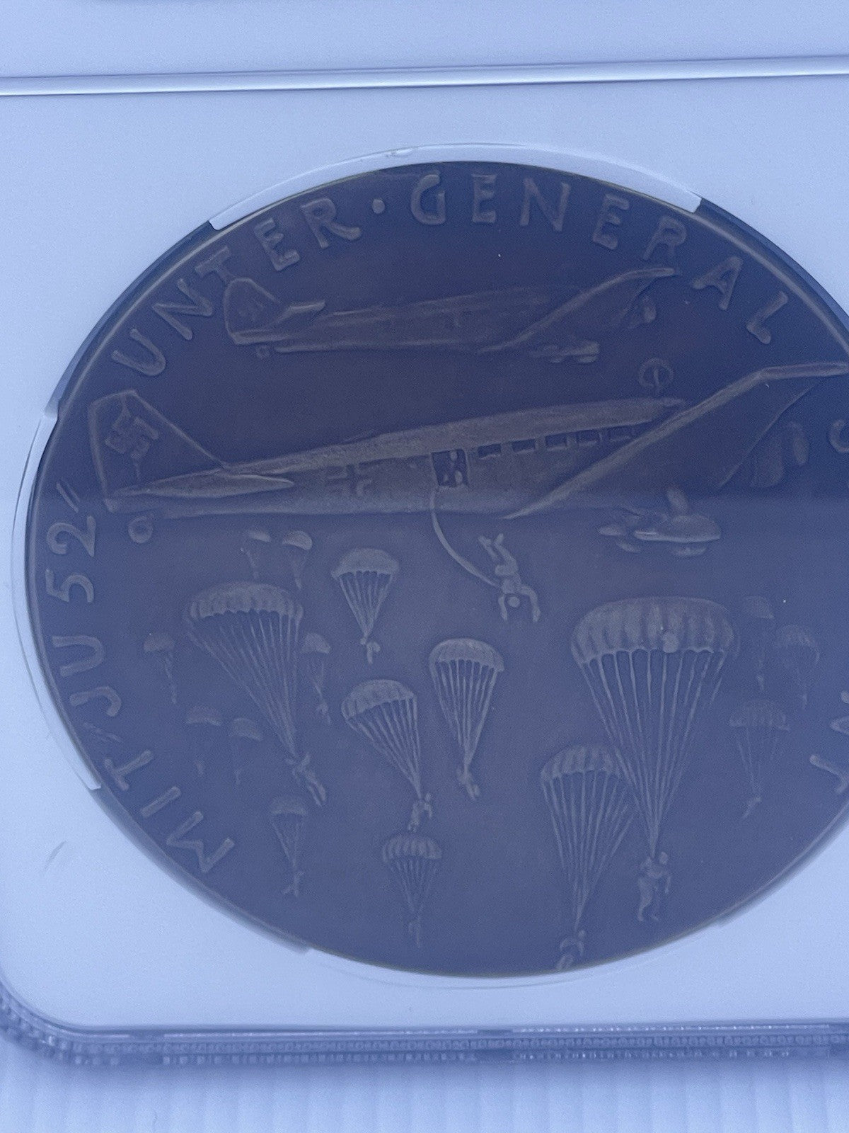 1941 Karl Goetz “Airborne Troops At Crete” Kienast -587 NGC 62 BN Medal