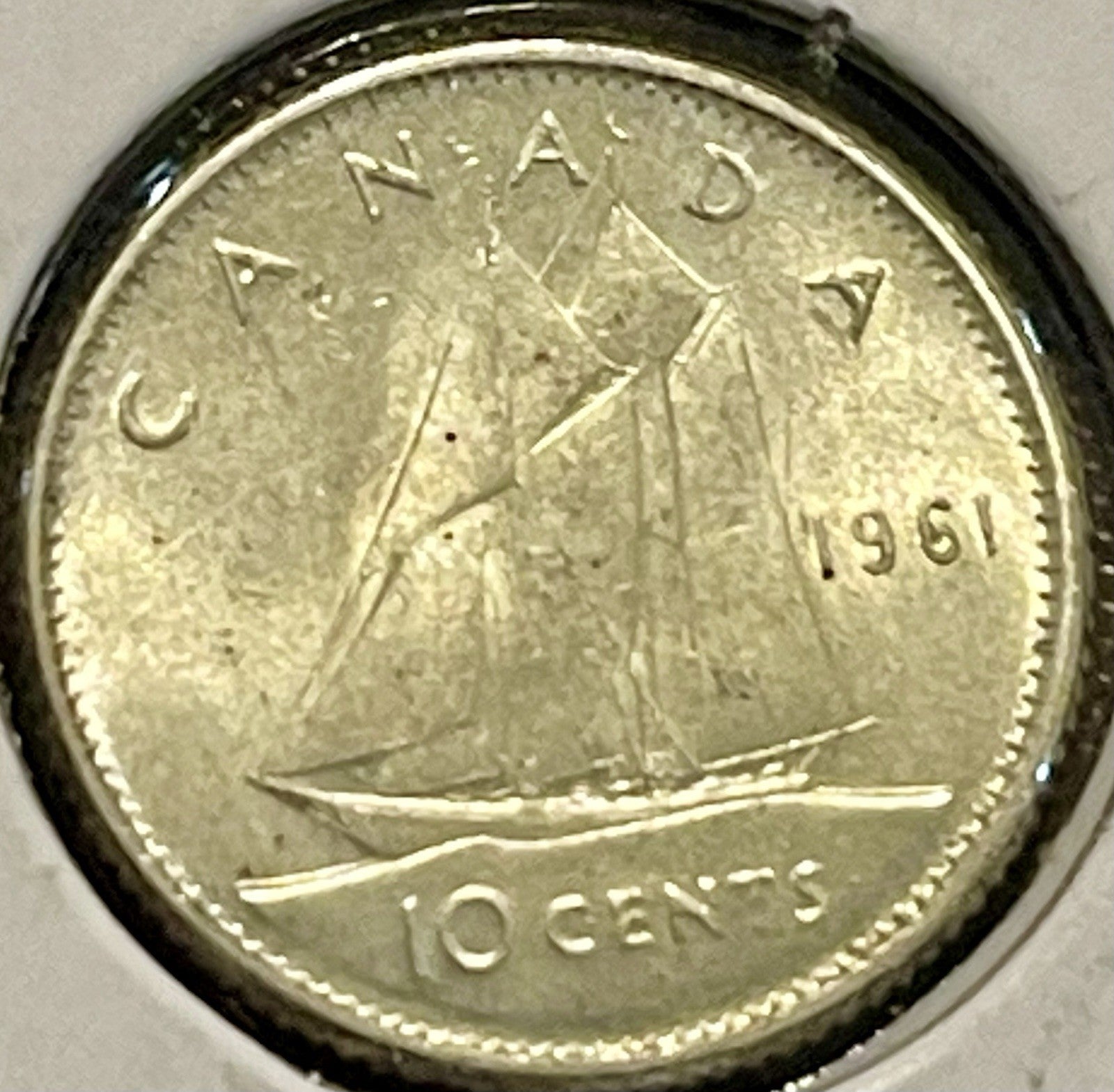 Canada 1961 Coin 10 Cents Silver Nice