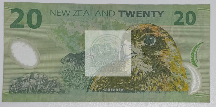 1999 New Zealand $20 Queen Polymer P-187a Banknote - Cool Coins & Notes
