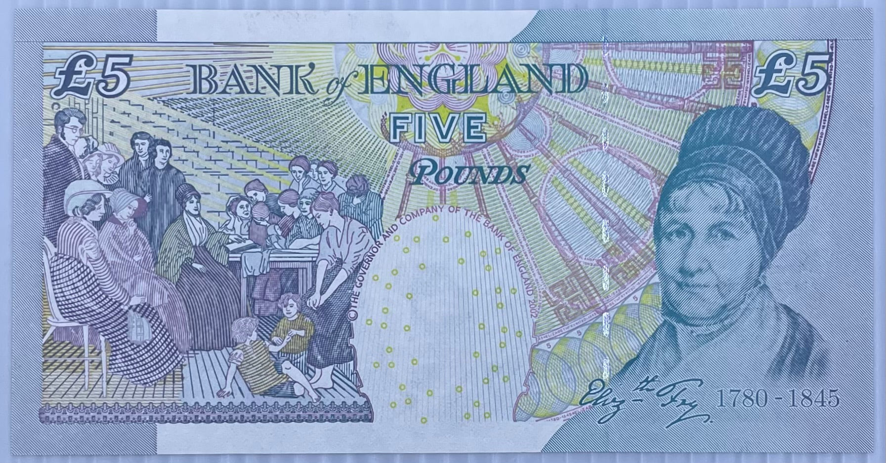 2002 (2004) England 5 Pounds QEII P-391C UNC banknote front view