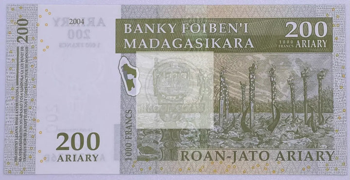 2004 Madagascar 200 Ariary P-87 UNC Banknote - Cool Coins & Notes