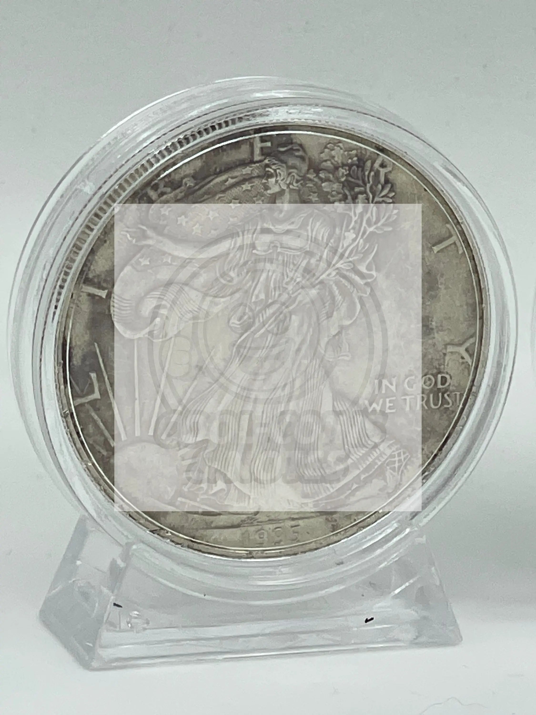 3 Coin Capsuls With Stand - Cool Coins & Notes