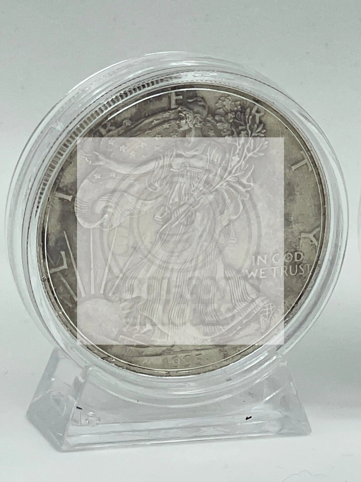 3 Coin Capsuls With Stand - Cool Coins & Notes