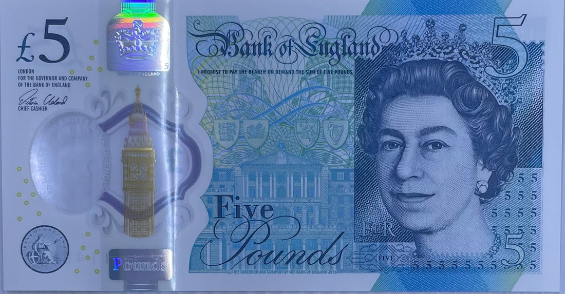 England 2015 5 Pounds P394 UNC Polymer Churchill Queen Elizabeth