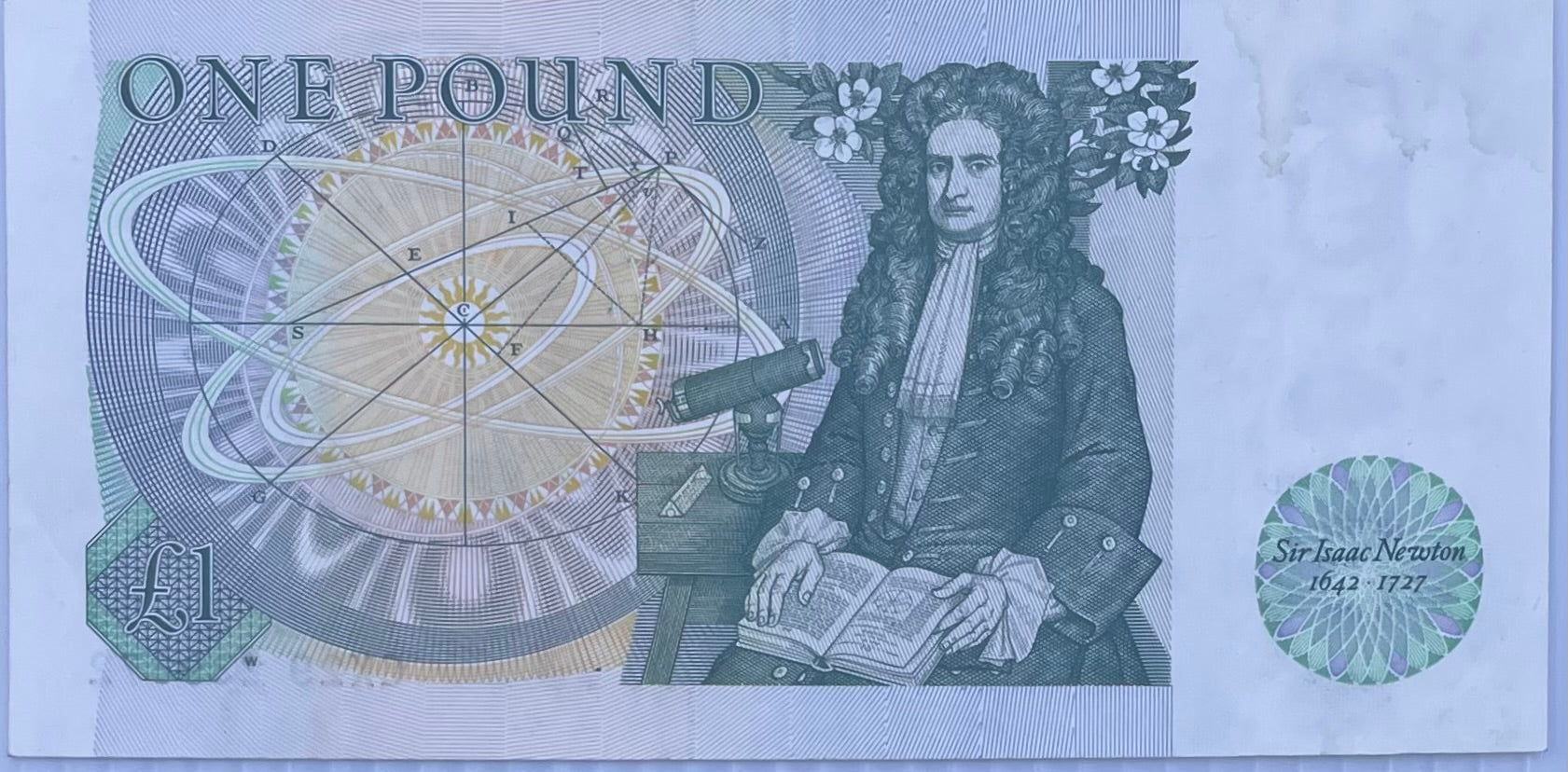 1982 England 1 Pound Banknote featuring Queen Elizabeth II and Isaac Newton in uncirculated condition