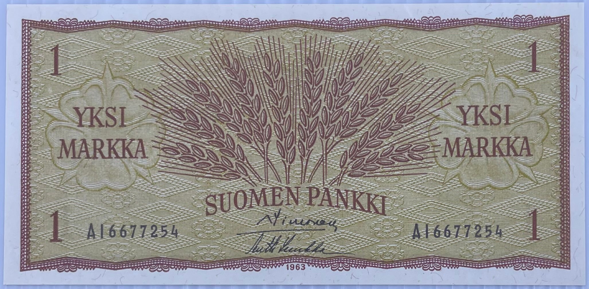 1963 Finland 1 Markka P-98A UNC World Banknote