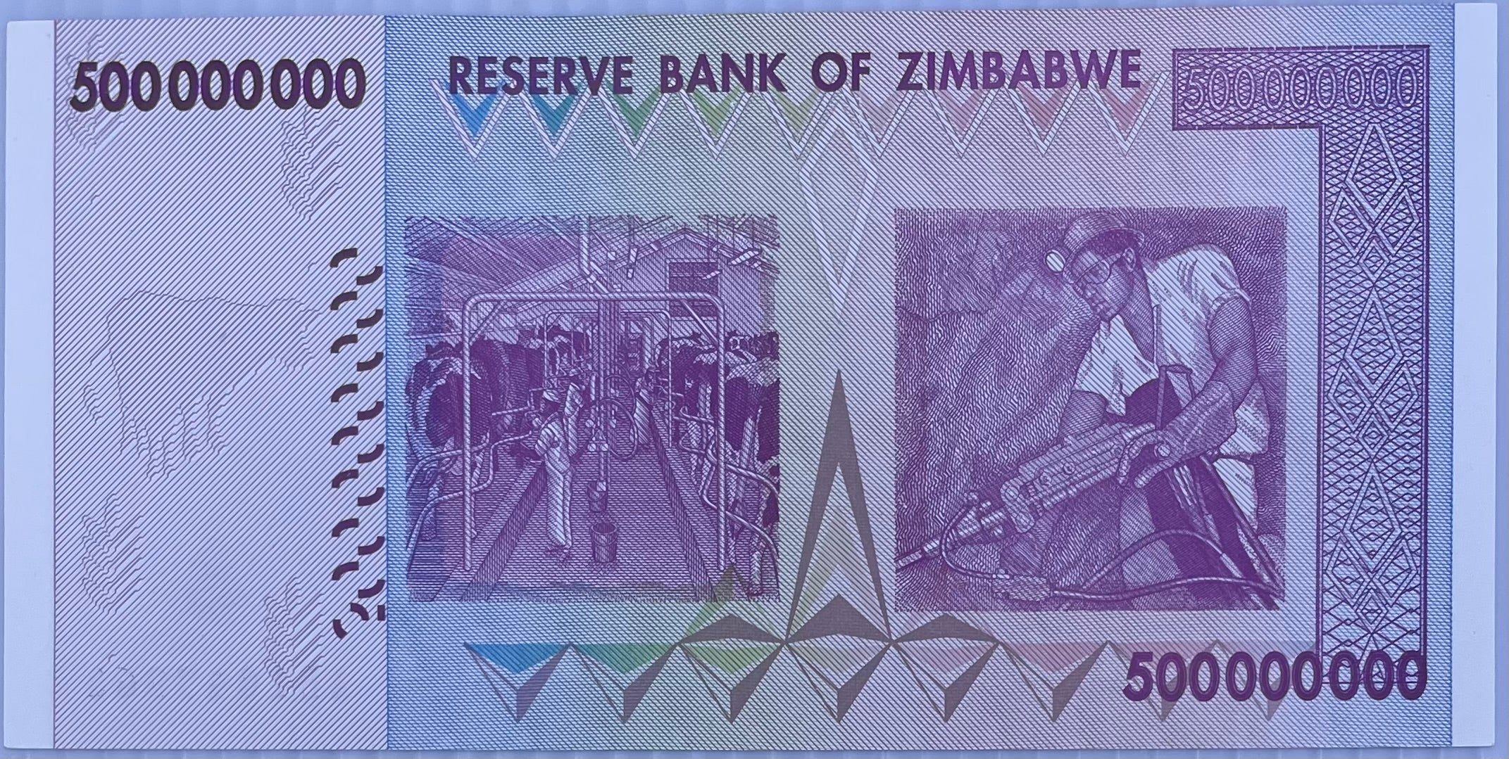 2008 Zimbabwe $500 Million Dollars P-82 UNC World Banknote