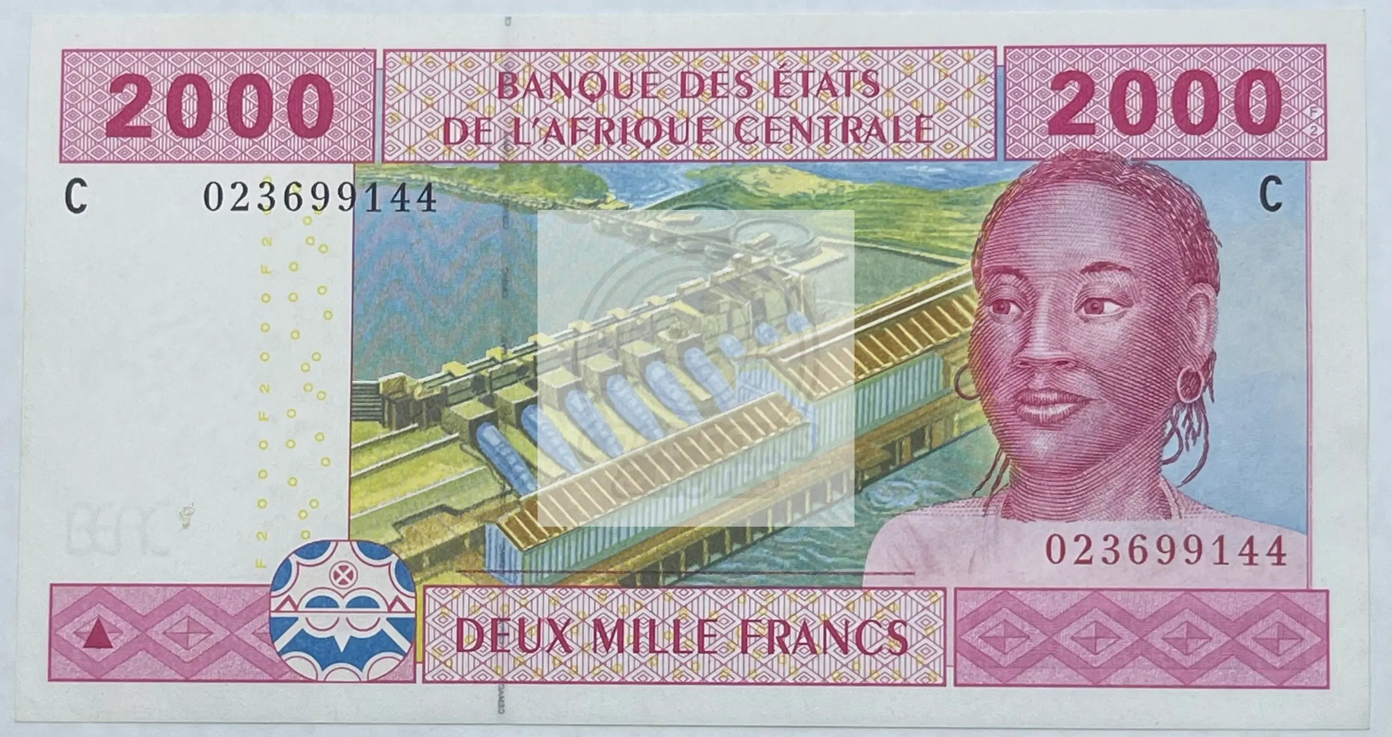 Central African States 2005-2006 2000 Francs P-208 UNC, World Banknote Currency - Cool Coins & Notes