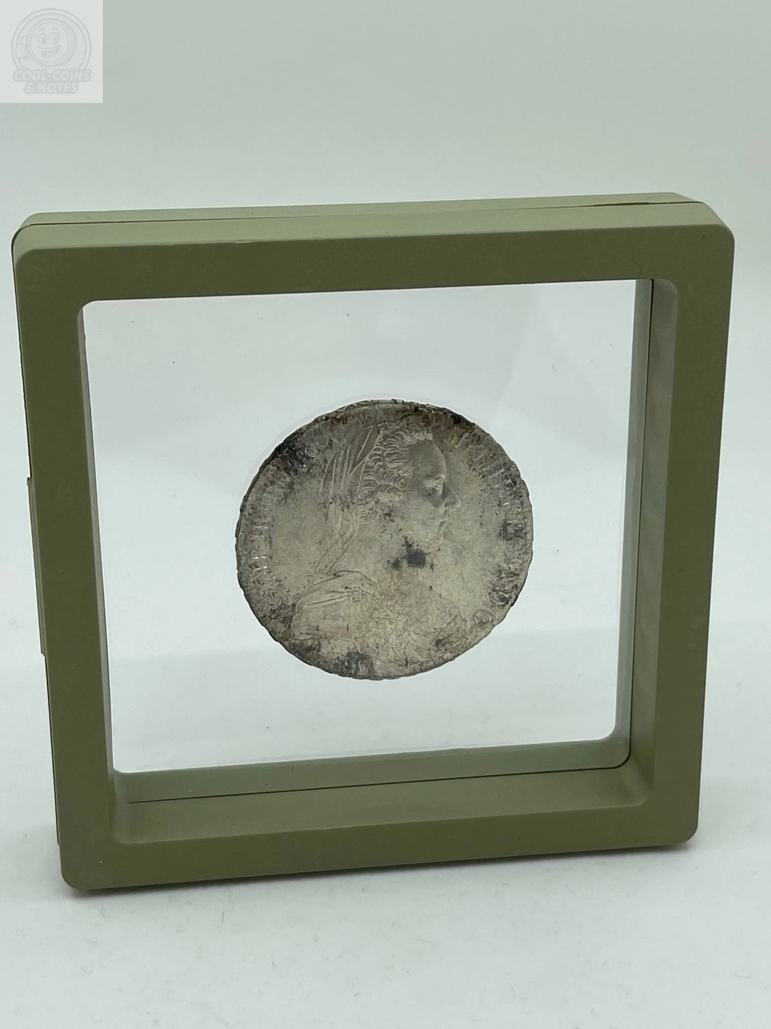 Coin Display Case (Random Color) - Cool Coins & Notes