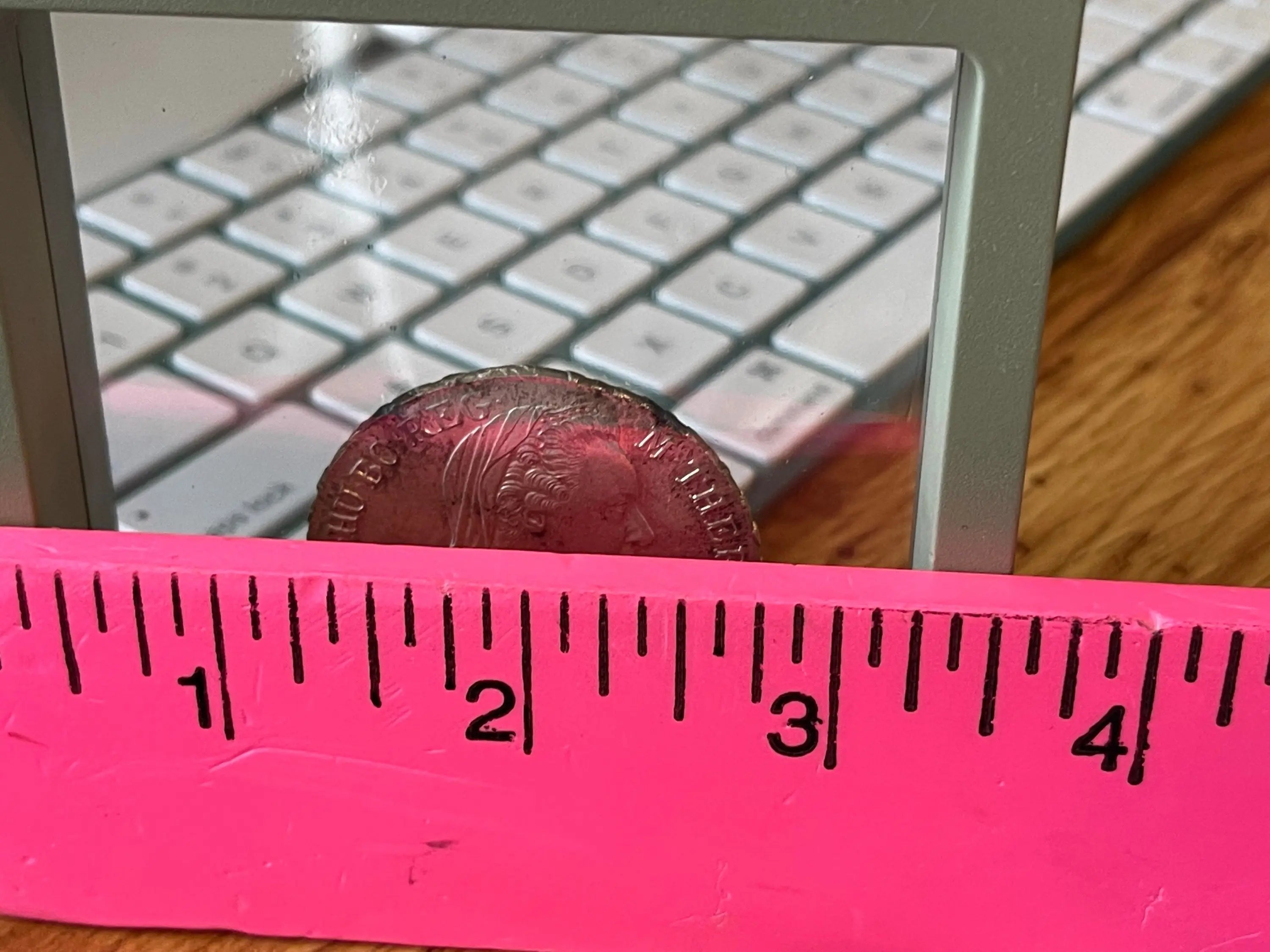 Coin Display Case (Random Color) - Cool Coins & Notes