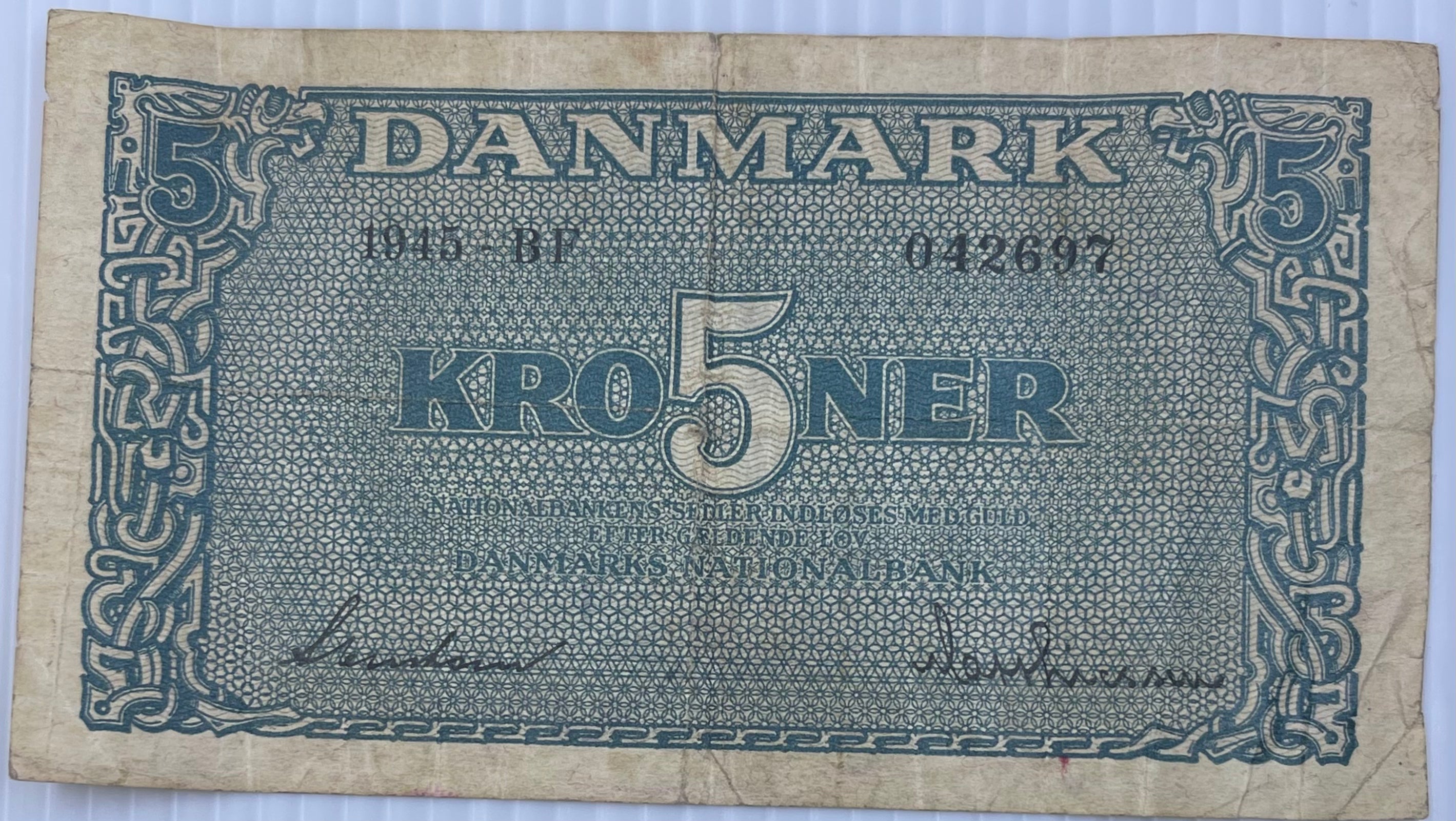 Denmark 1944-50 5 Kroner P-35a Used World Banknote Currency - Cool Coins & Notes