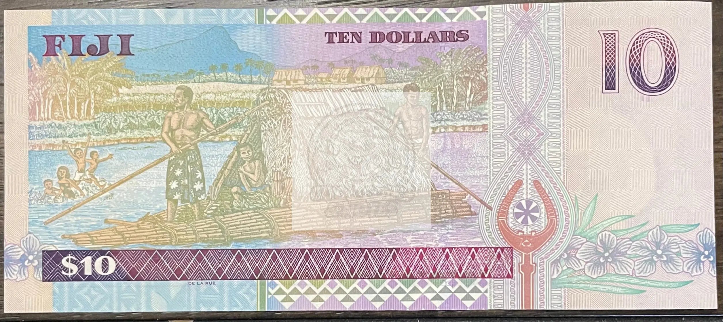 FIJI, 10 dollars, (2002) P-106, QEII, UNC World banknote Currency - Cool Coins & Notes