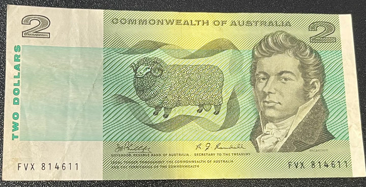 Australia 1967 2 Dollars P-38 Used World Banknote