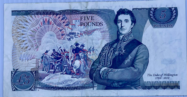 England 1988 5 Pounds P-378 Used World Banknote