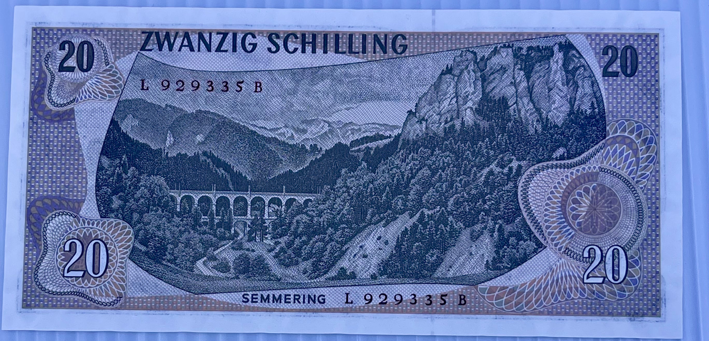 Austria 20 Shilling 1967 P-142 UNC World Banknote