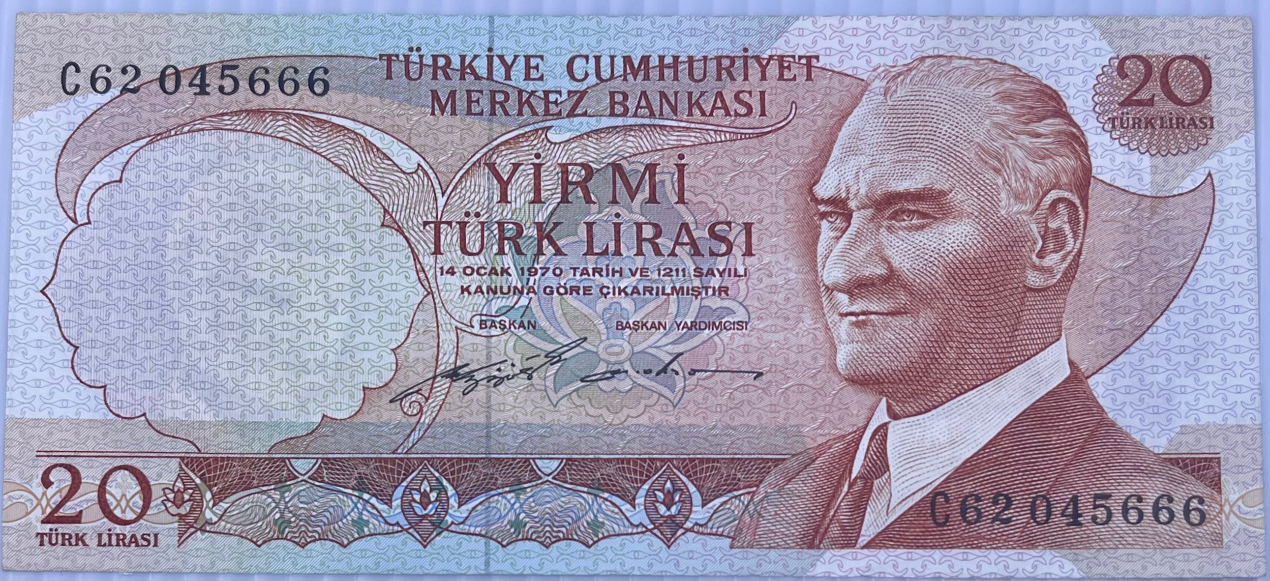 Turkey 1974-1987 20 Lira L. P-187 Used World Banknote
