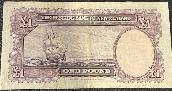 New Zealand 1953-1956 1 Pound P-159 Used World Banknote