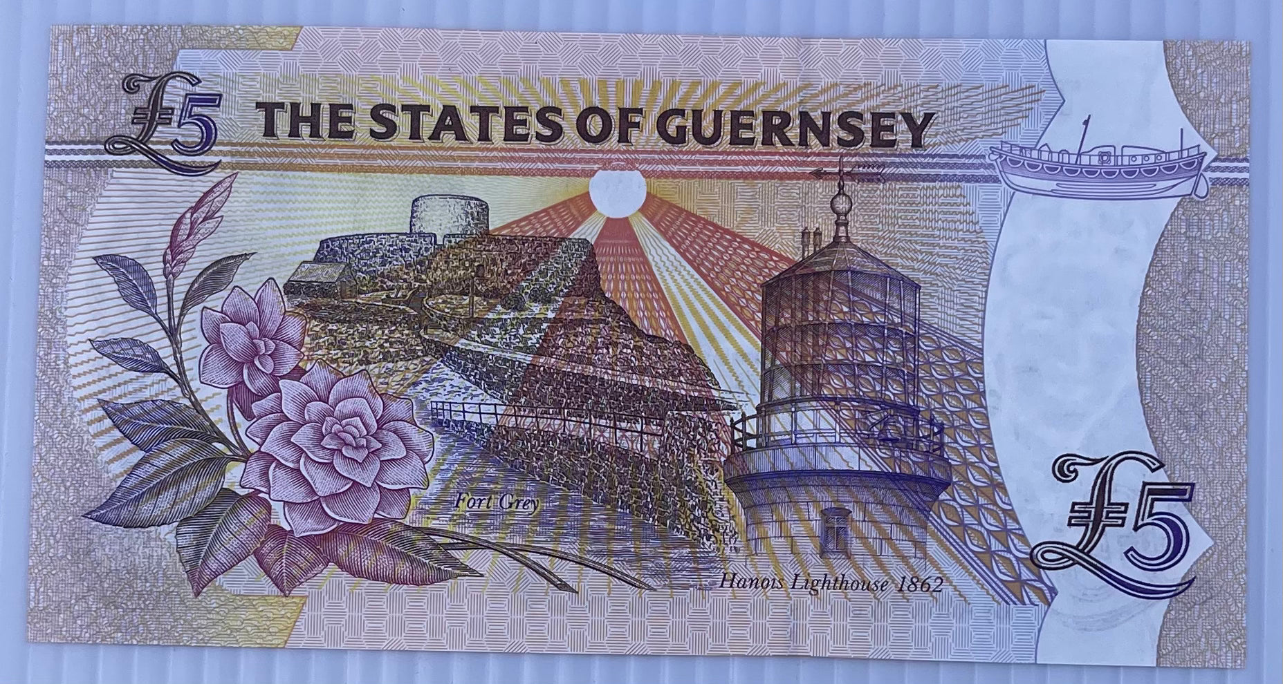 Guernsey 1996 5 Pounds P-56c UNC Banknote Queen Elizabeth II Cool Coins & Notes