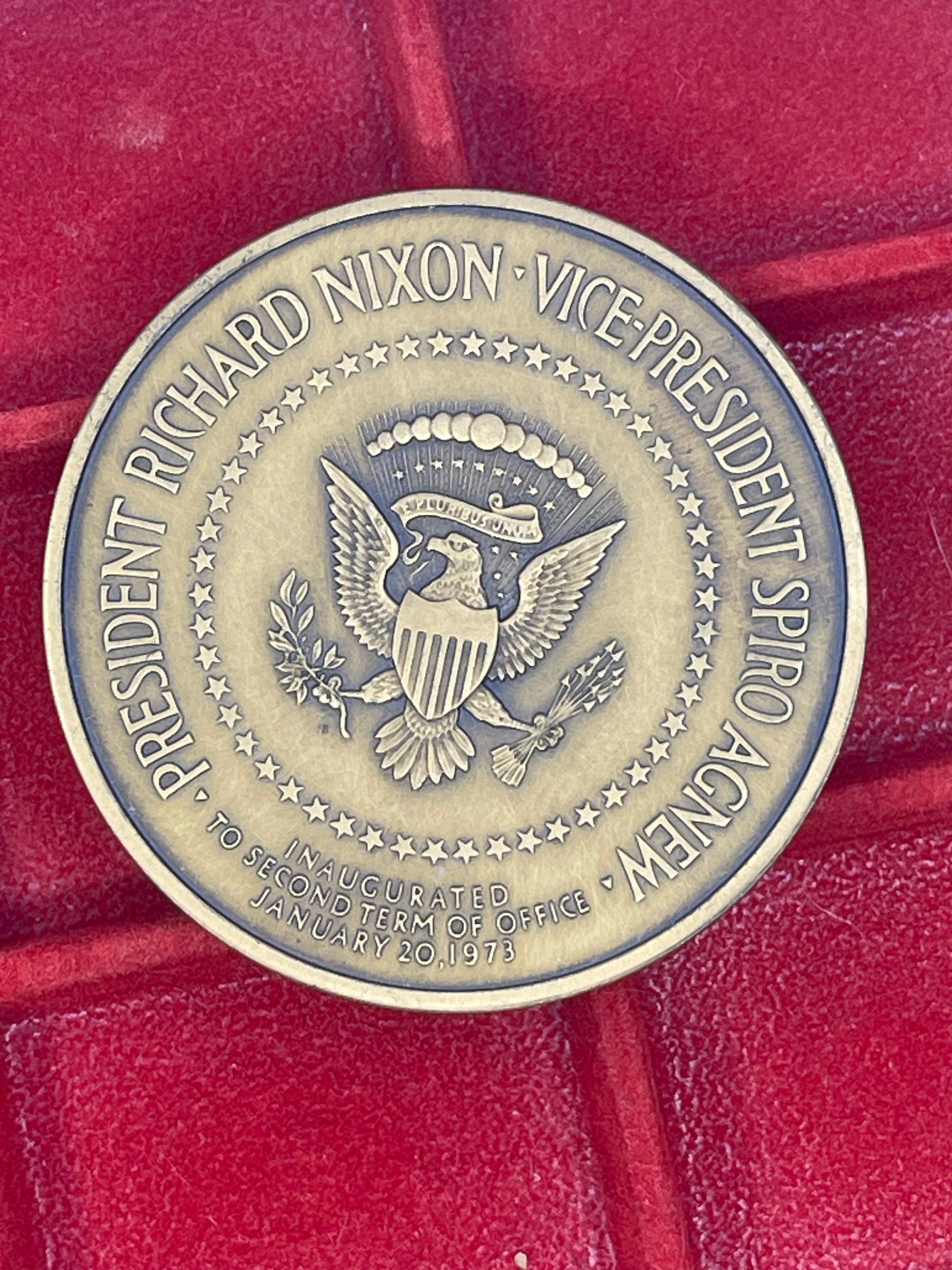 RICHARD NIXON SPIRO AGNEW INAUGURATION 1973 FRANKLIN MINT MEDAL BRONZE 6oz 70mm Cool Coins & Notes 