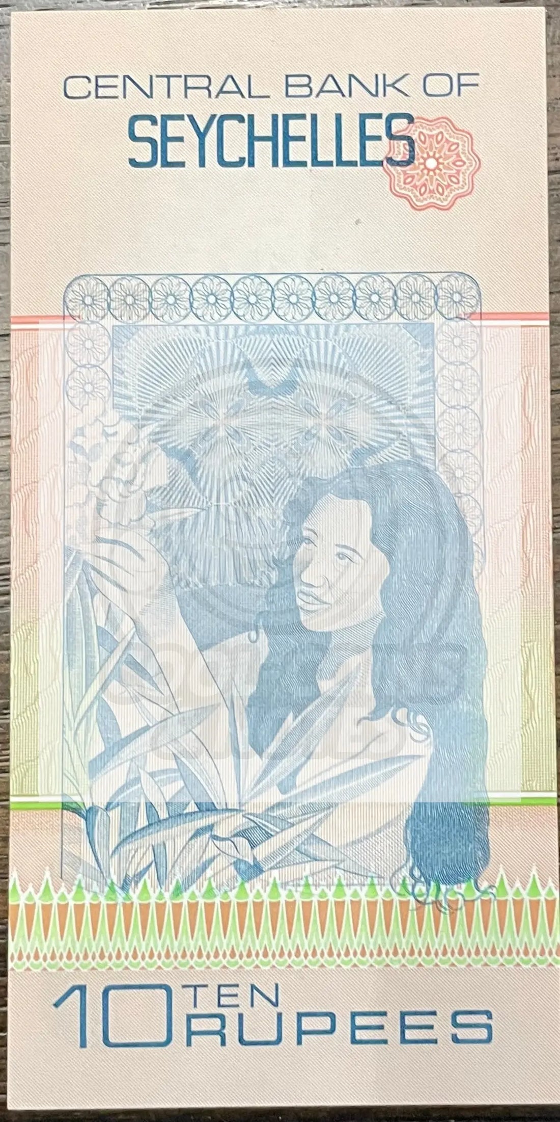Seychelles 1983 10 Rupees P-28 UNC Seagull Banknote - Cool Coins & Notes
