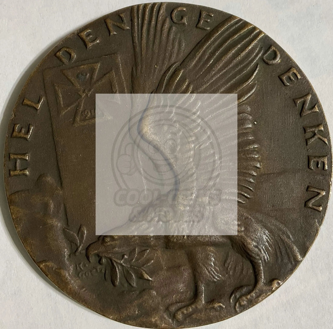 The Wilhelm II bronze "On the Field of Honor" Medal 1914 Kienast-154 - Cool Coins & Notes