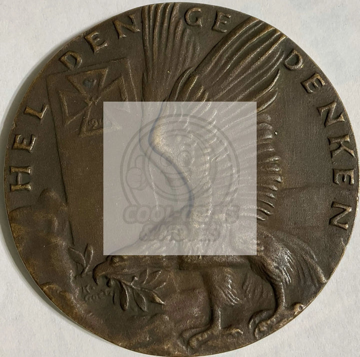 The Wilhelm II bronze "On the Field of Honor" Medal 1914 Kienast-154 - Cool Coins & Notes