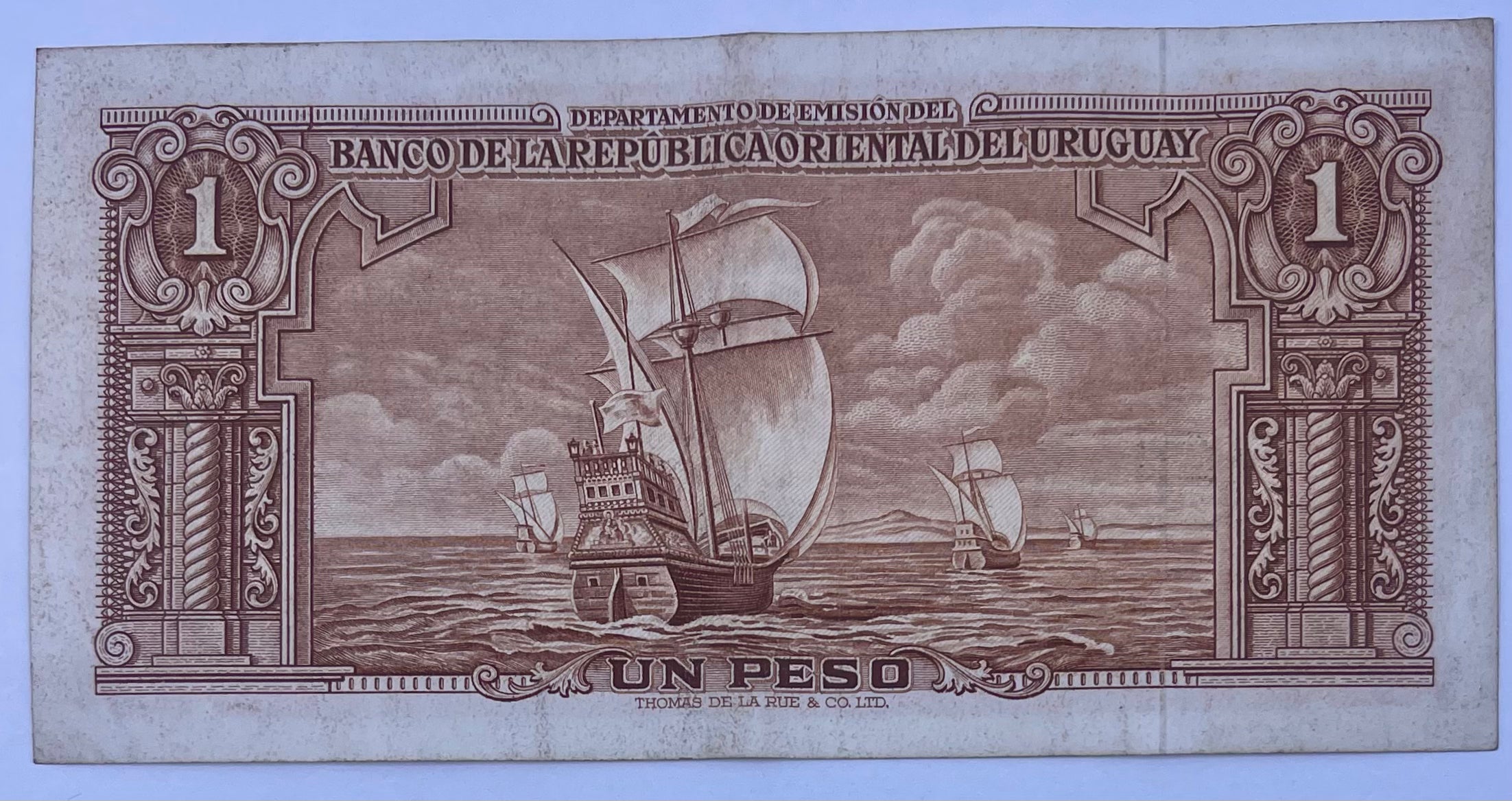 URUGUAY 1939 1  PESO P-35 Used  World Banknote Currency Cool Coins & Notes 