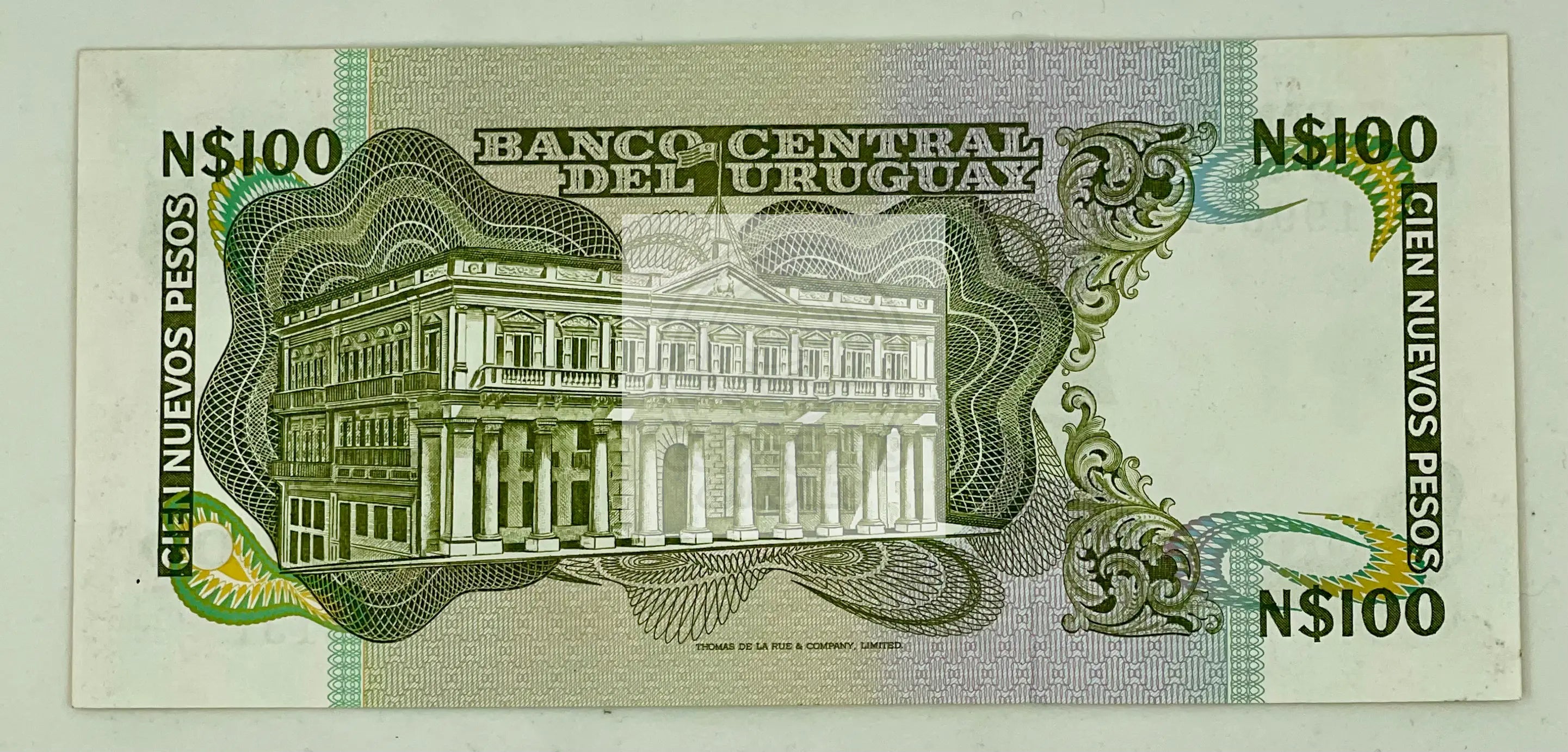 Uruguay P62a 100 Pesos X 2, The Pair, AU Banknotes - Cool Coins & Notes