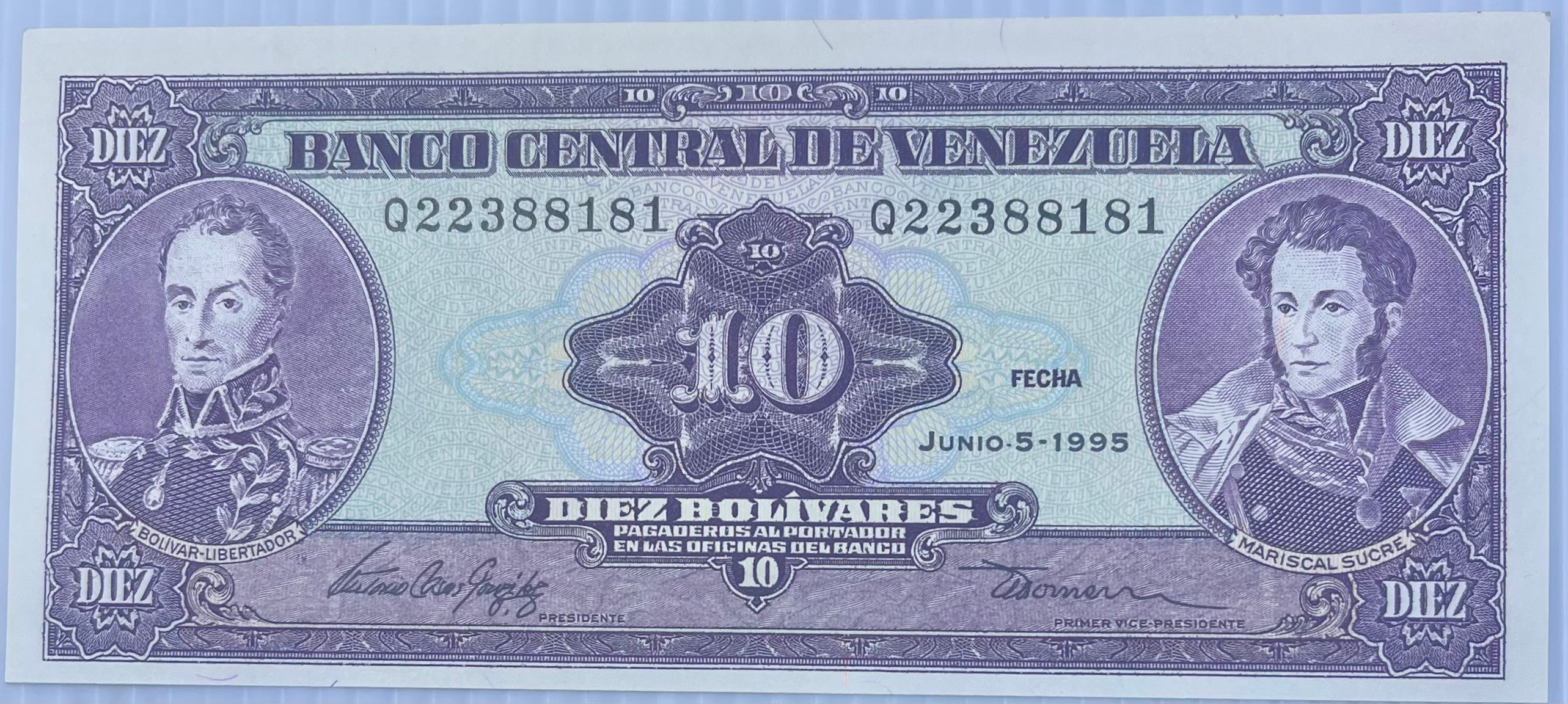Venezuela 1995 10 Bolivars P-61d UNC Banknote - Cool Coins & Notes