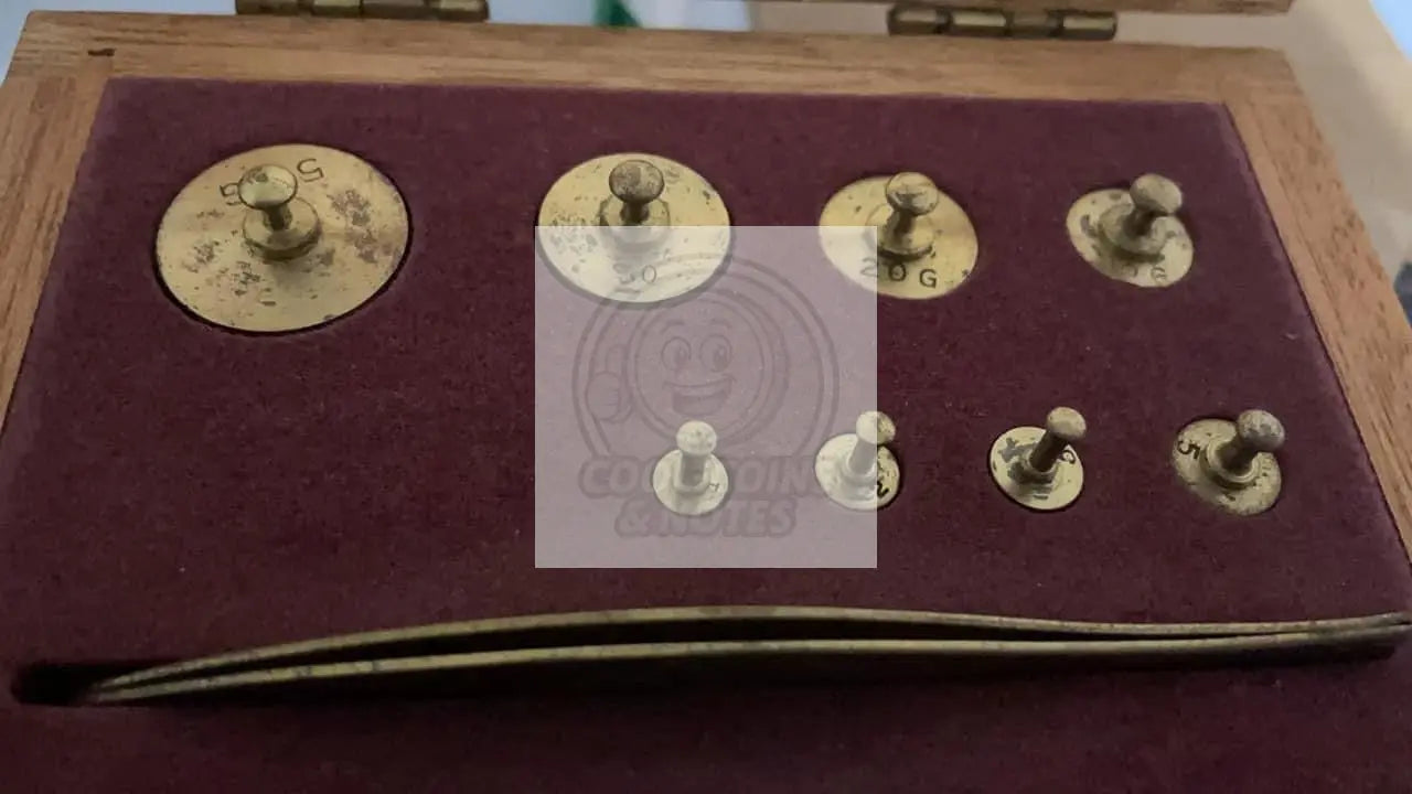 Weight Set - Cool Coins & Notes