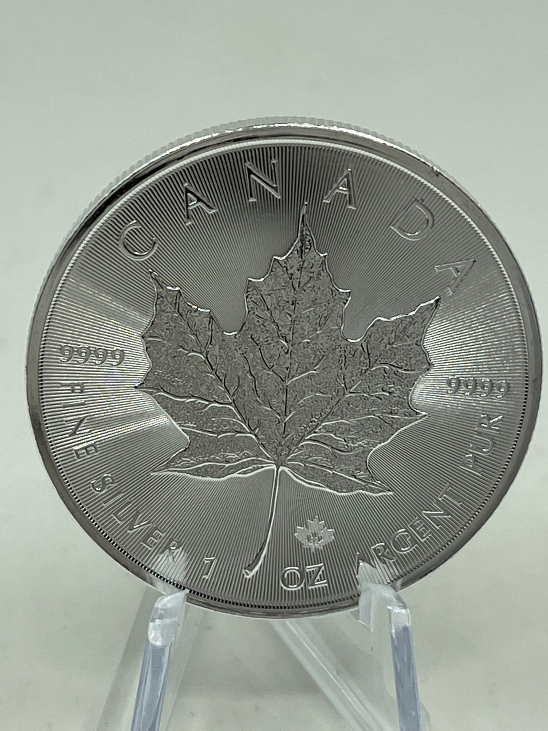 $5 Silver Maple Leaf Coin BU