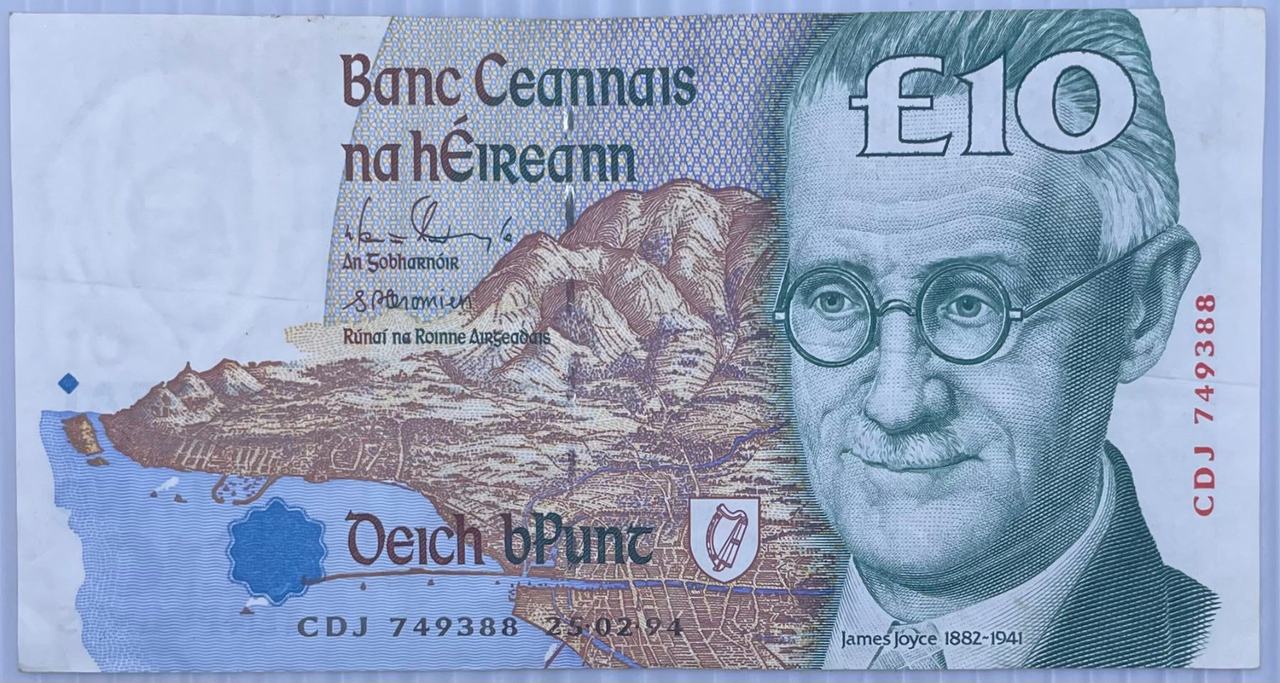 Ireland 1993 £10 Irish Pound Circulated World Banknote Note Shown — front
