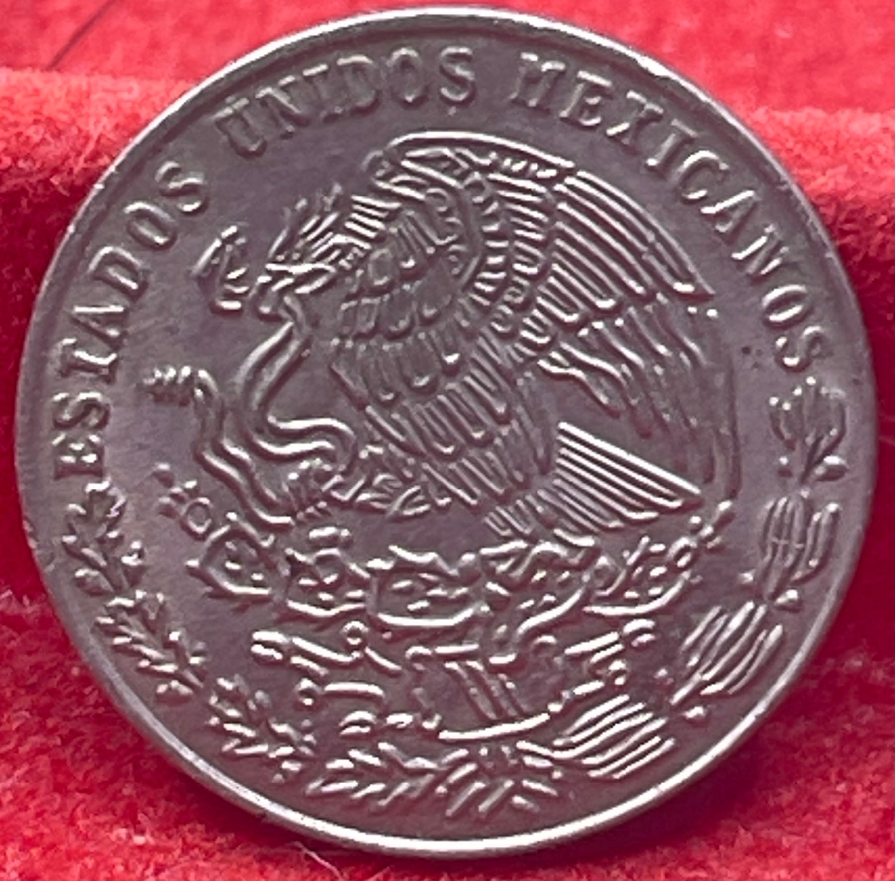 Mexico 1977 MO 20 Centavos KM-444 Circulated World Coin — front