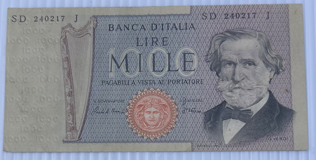 Italy 1969 1000 Lire P-110 Circulated World Banknote Note Shown — front