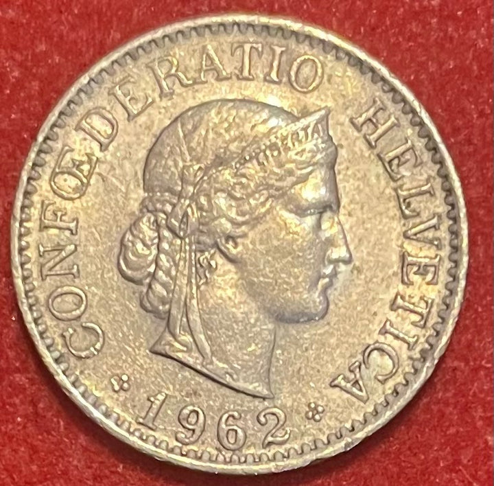 Switzerland 1962 10 Rappen (0.10 Franc) Swiss franc KM-21 Circulated World Coin Item Shown — front
