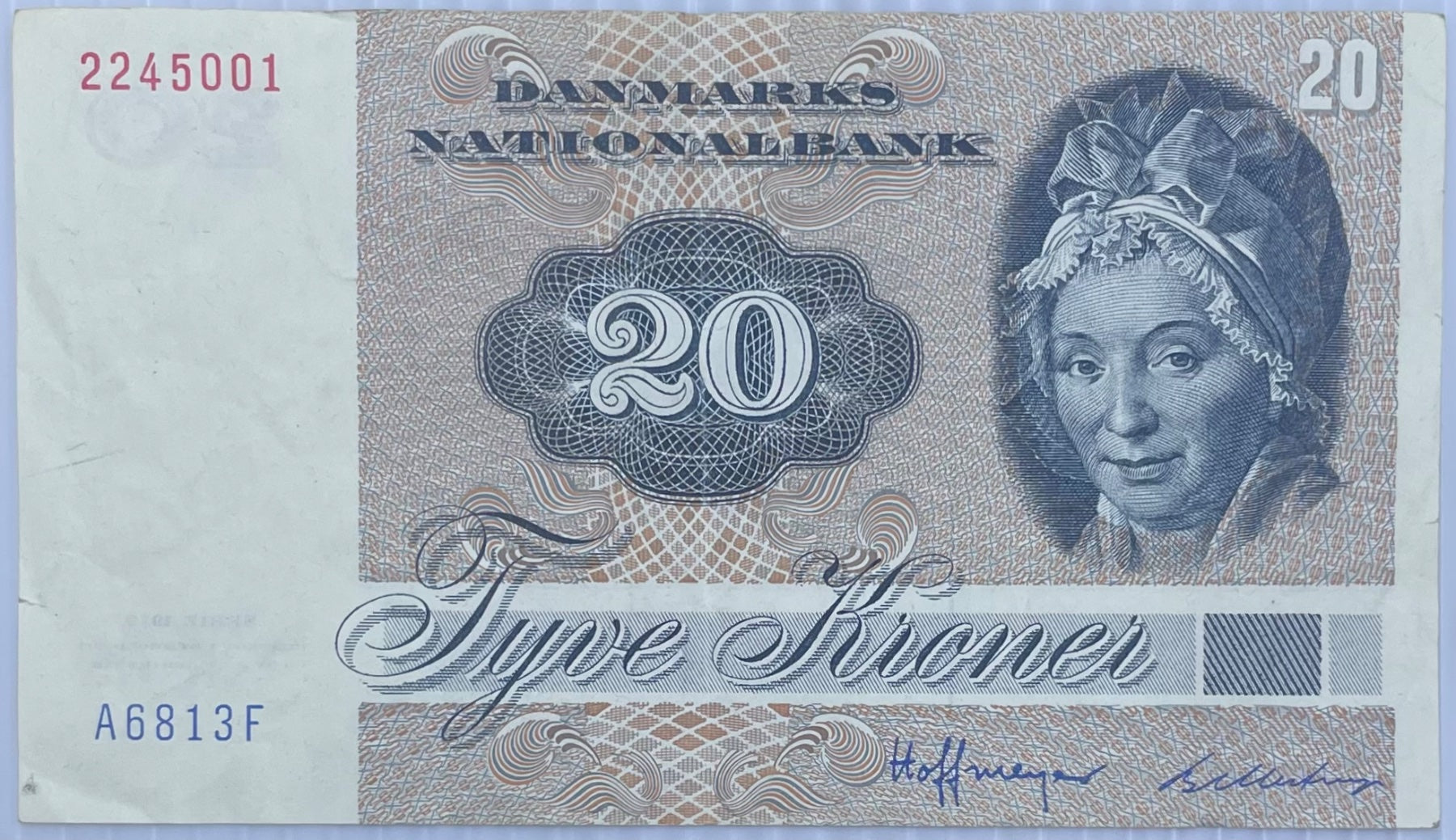Denmark 1972 20 Kroner Circulated World Banknote Note Shown — front