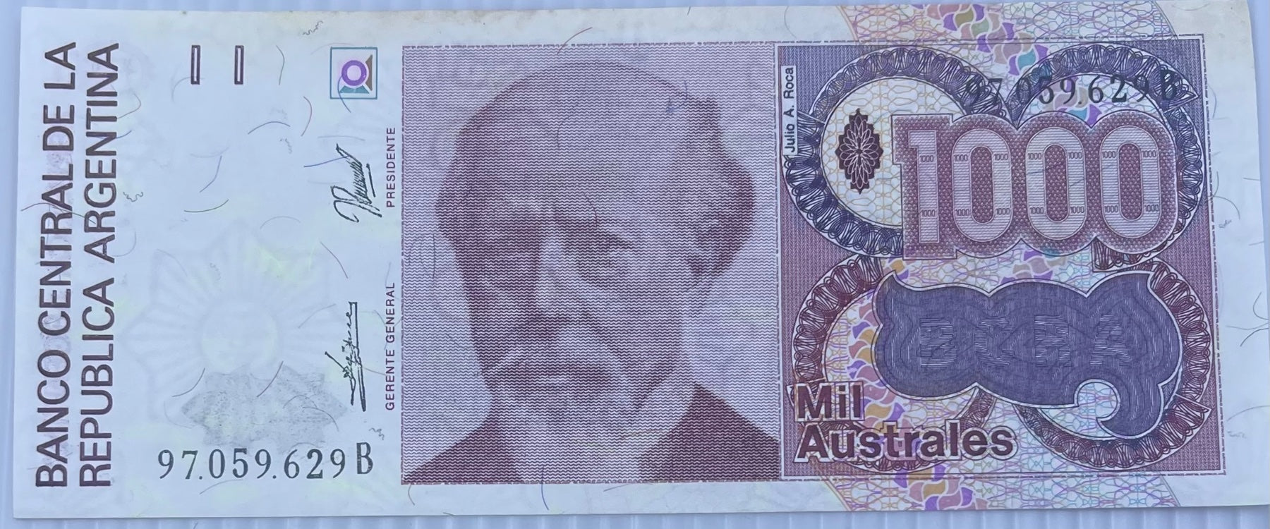 Argentina 1989 1000 Australes P-329 AU World Banknote — front
