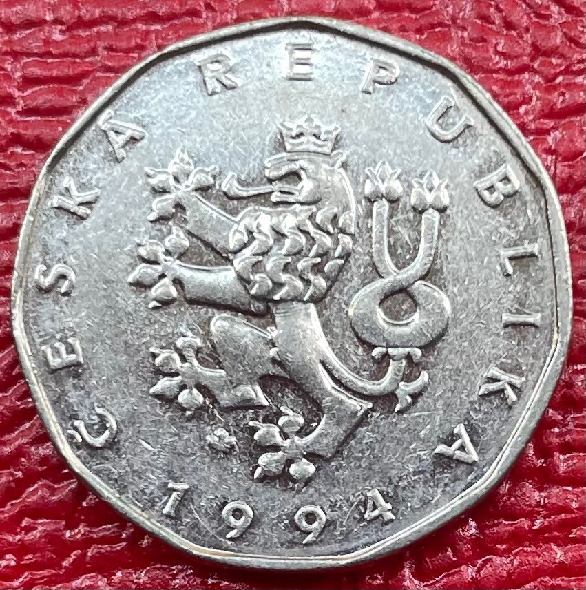 Czech Republic 1994 2 Kč Circulated World Coin Item Shown — front