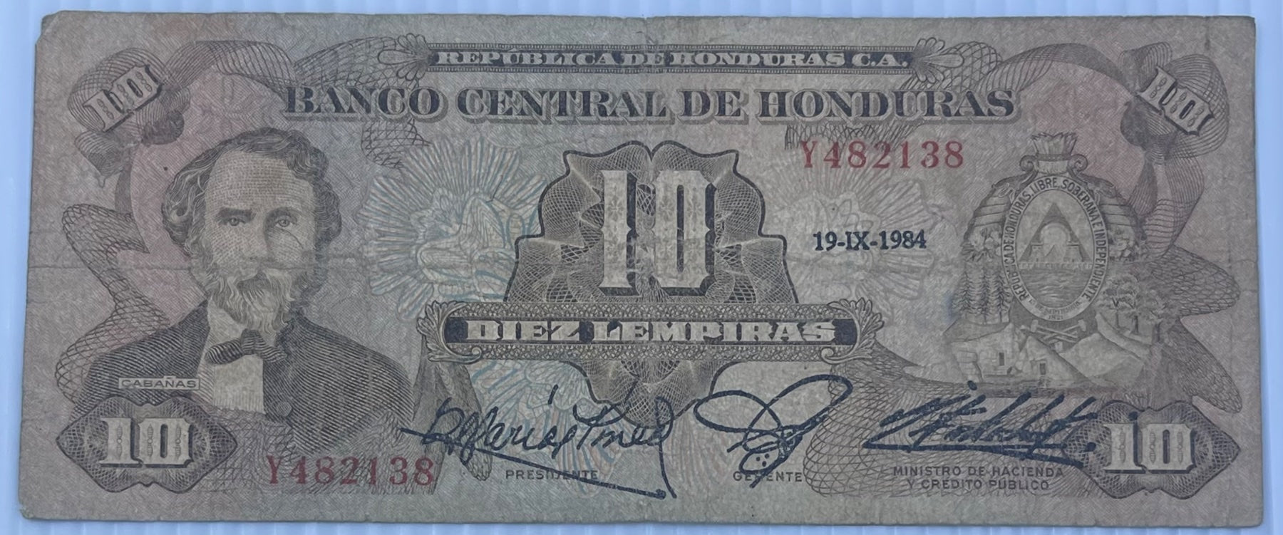 Honduras 1984 10 Lempira P-64 Circulated World Banknote — front