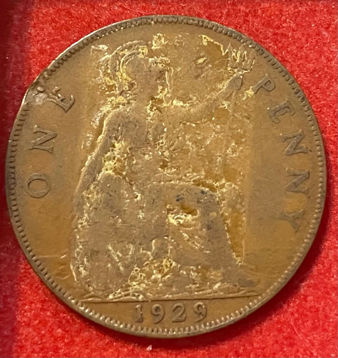 United Kingdom 1929 One Penny Pound Sterling (pre-decimal) KM-810 Circulated World Coin Item Shown — front