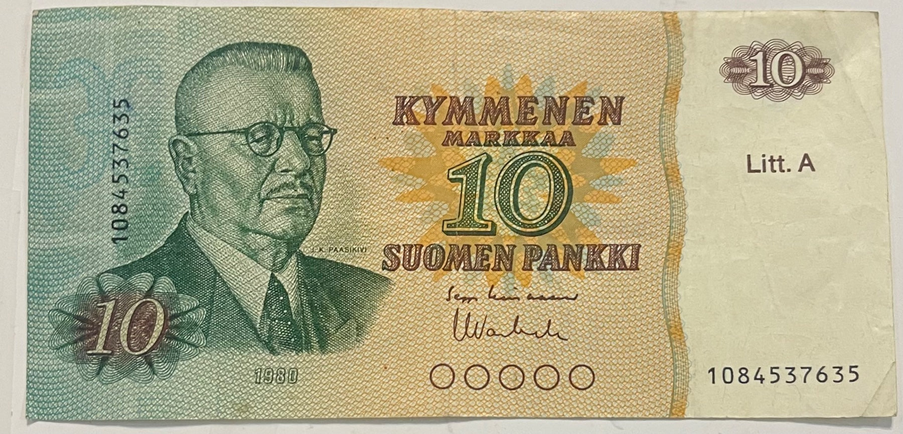 Finland 1980 10 Markka P-112 Circulated World Banknote — front