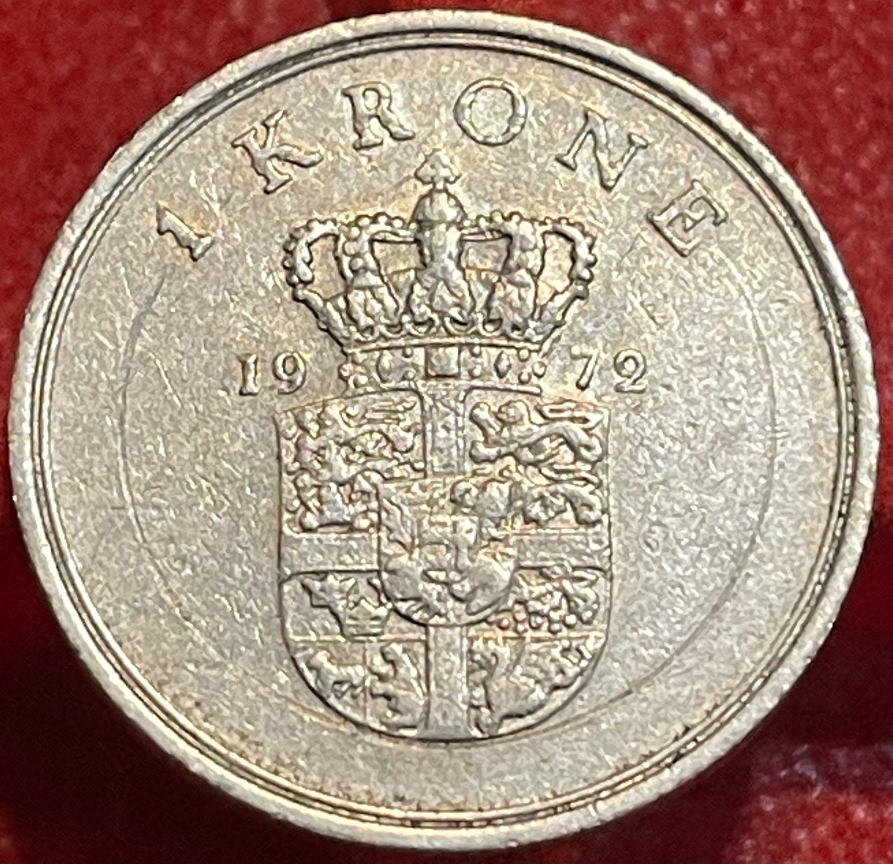 Denmark 1972 1 Krone Circulated World Banknote — front