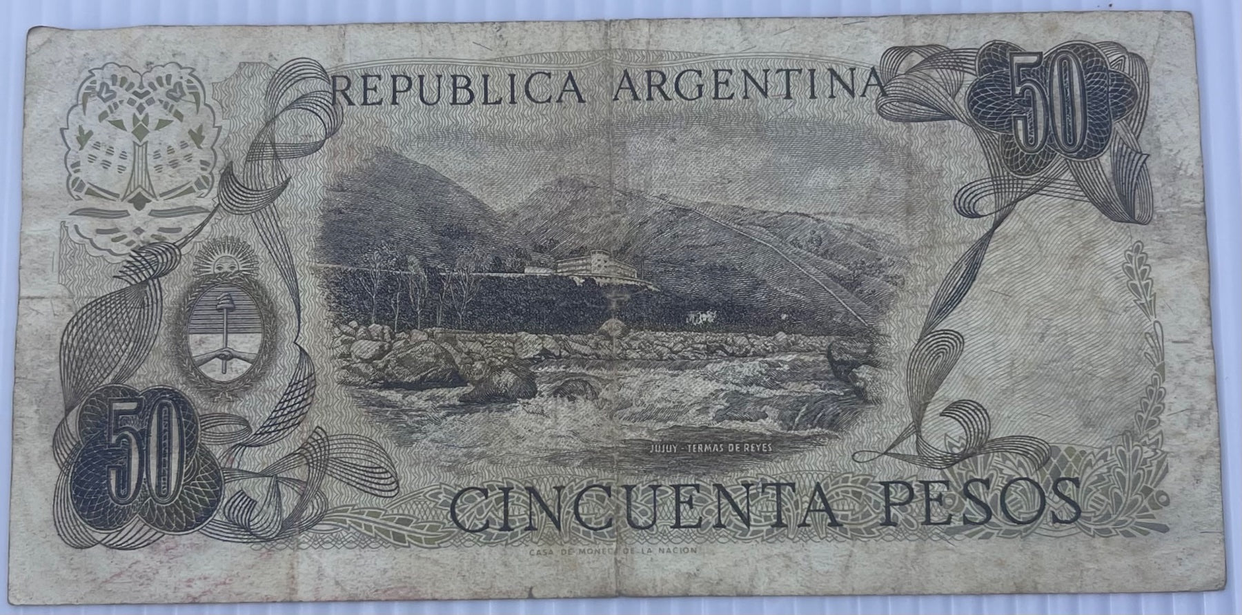Argentina 1973 50 Peso Ley 18.188 P-290 Circulated World Banknote — back