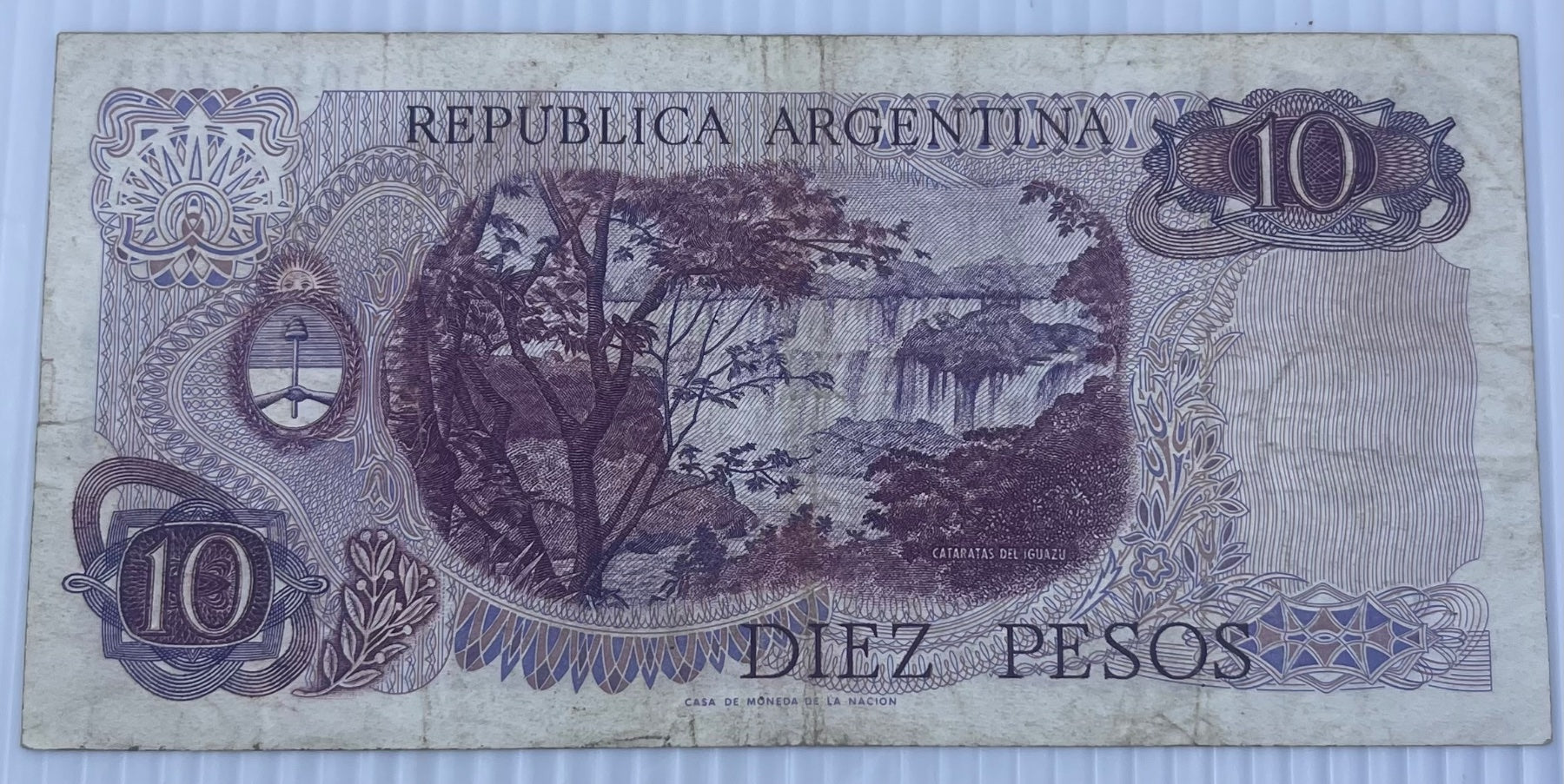 Argentina 1973 10 Pesos P-289 Circulated World Banknote — back